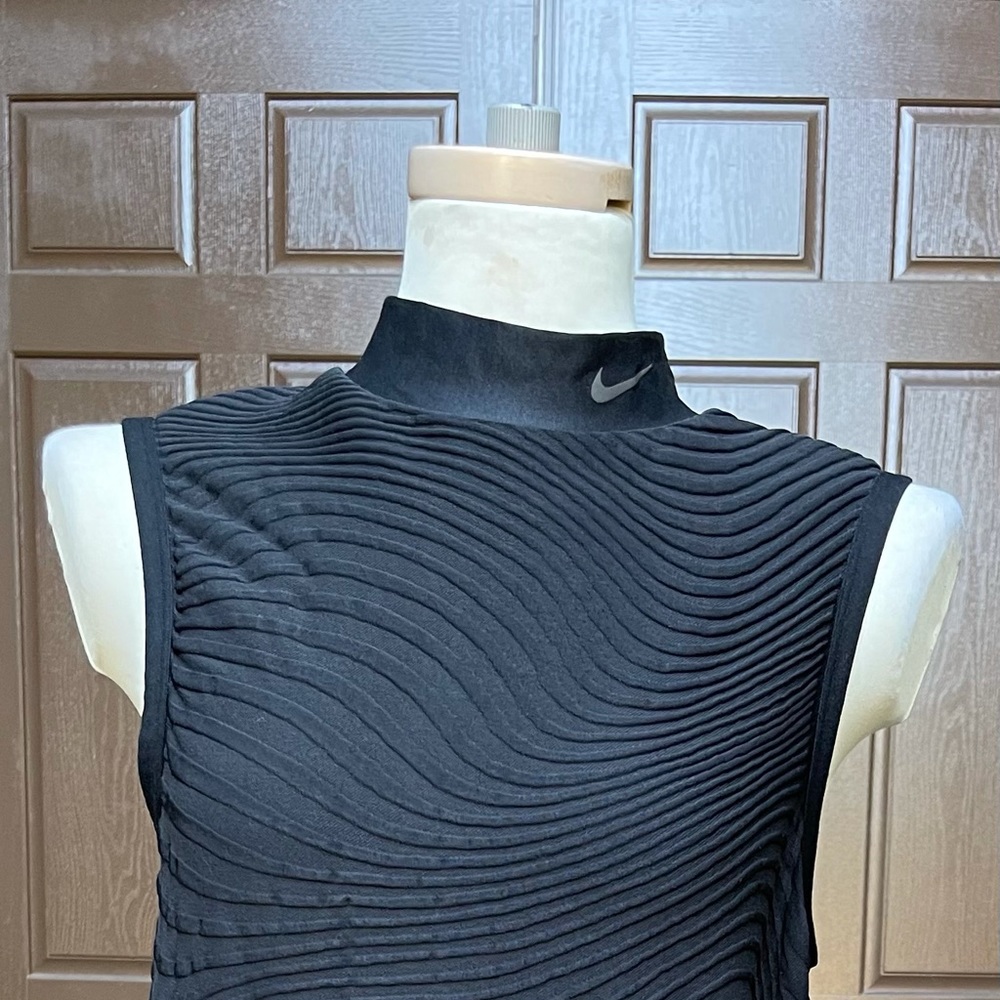 Nike City Ready top